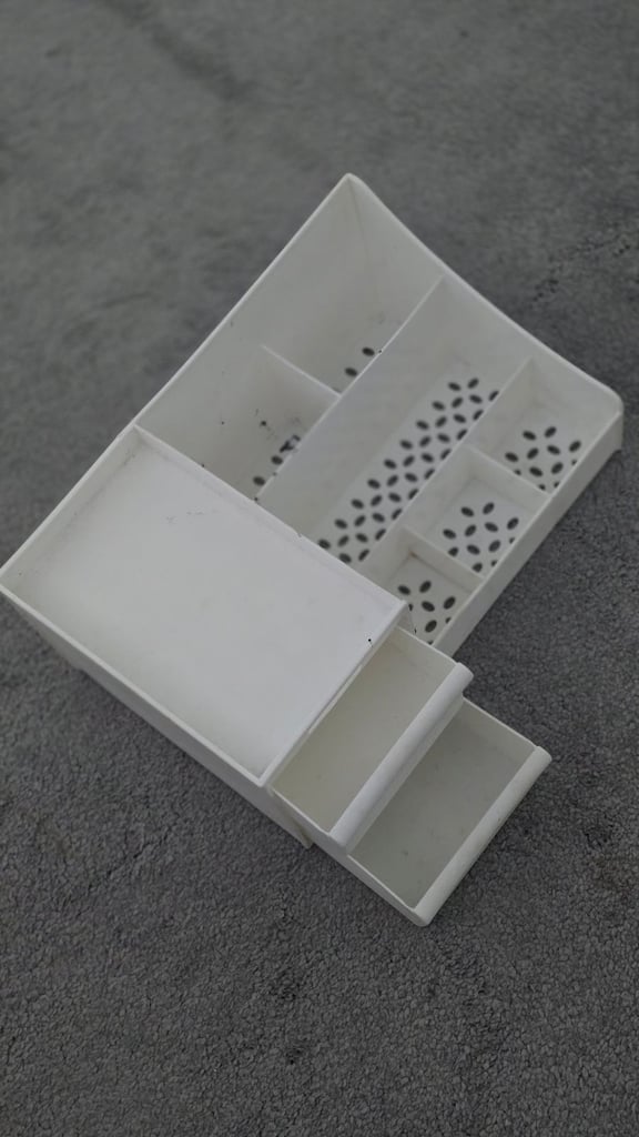 White Plastic Cosmetic Makeup Organizer Box with Drawer