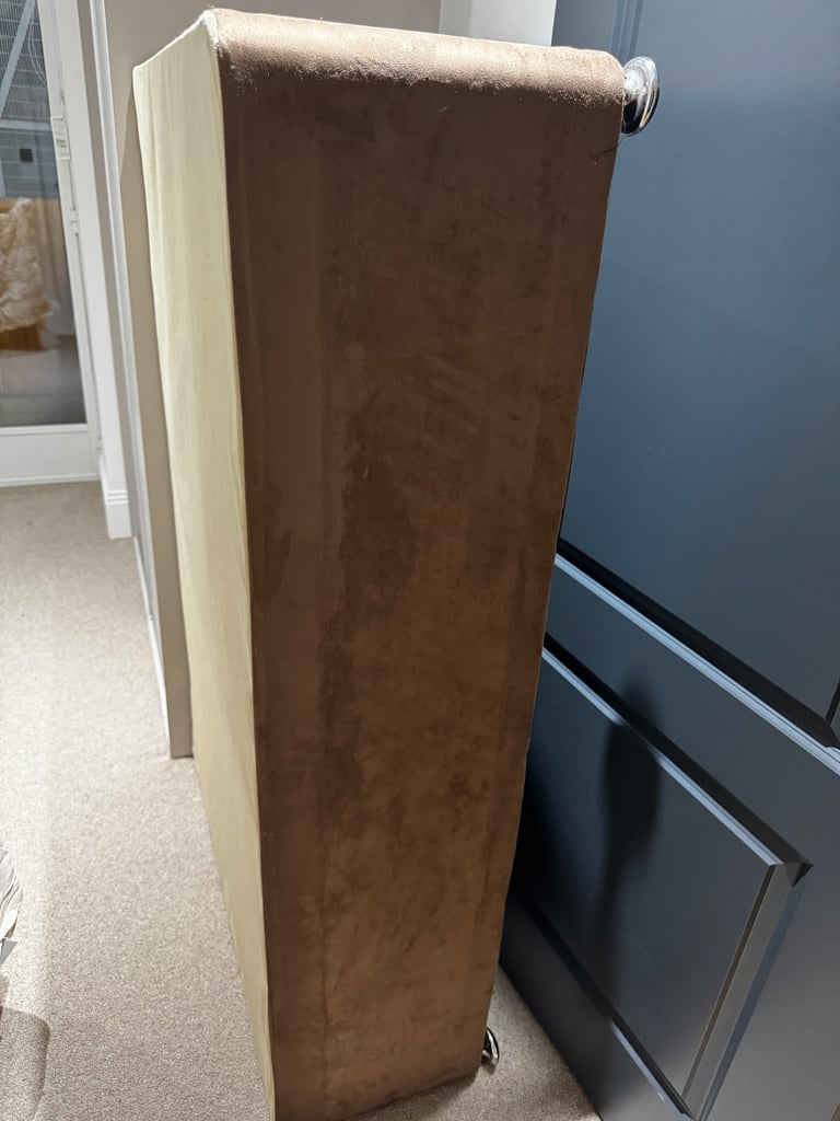 image for King Size Bed Base Divan Used Feee