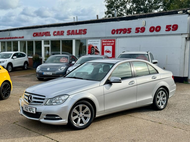 2013 Mercedes-Benz C Class 1.6 C180 BlueEfficiency Executive SE G-Tronic+ Euro 5 (s/s) 4dr SALOON...
