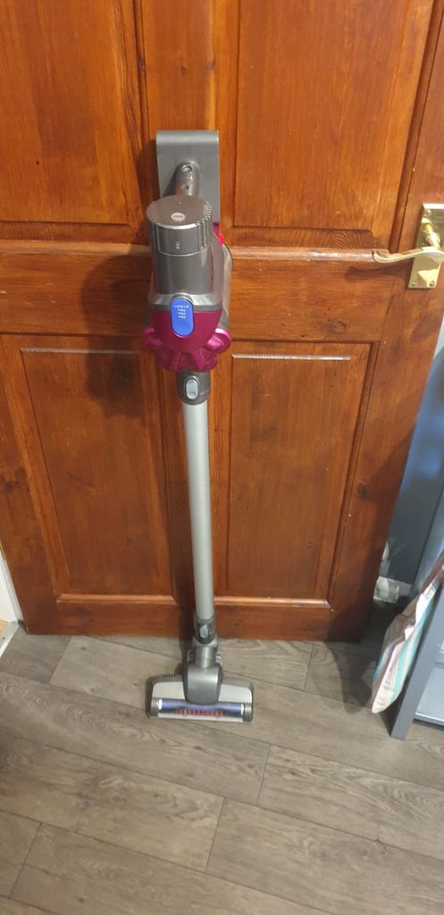 image for Dyson DC34 cordless vacuum cleaner 