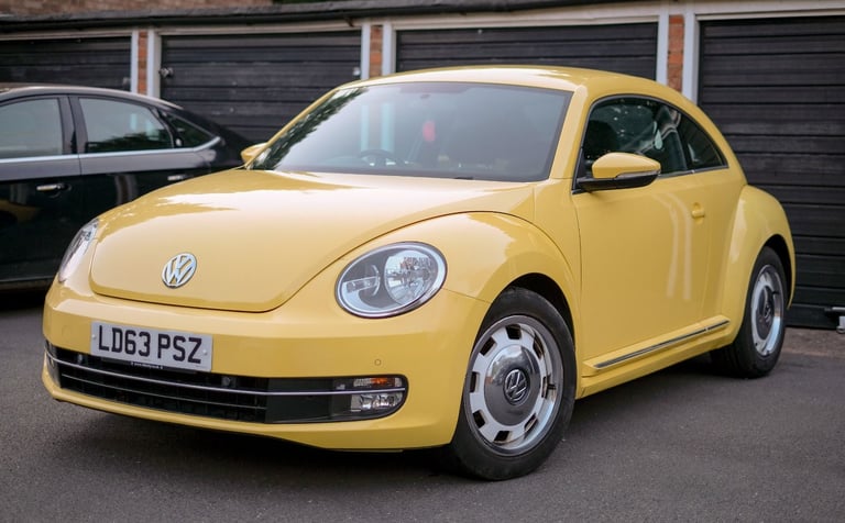 Volkswagen, BEETLE, Hatchback, 2013, Semi-Auto, 1197 (cc), 3 doors