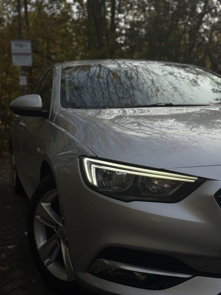 2017 Vauxhall Insignia 1.6 Turbo D ecoTec [136] SRi Nav 5dr HATCHBACK Diesel Manual