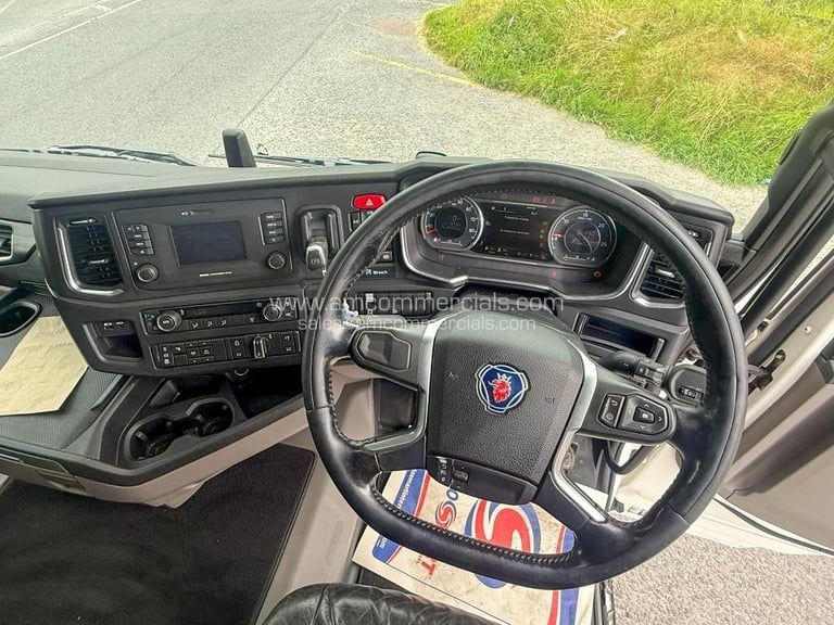 2021 (21) SCANIA R450 6X2 TAG HIGHLINE