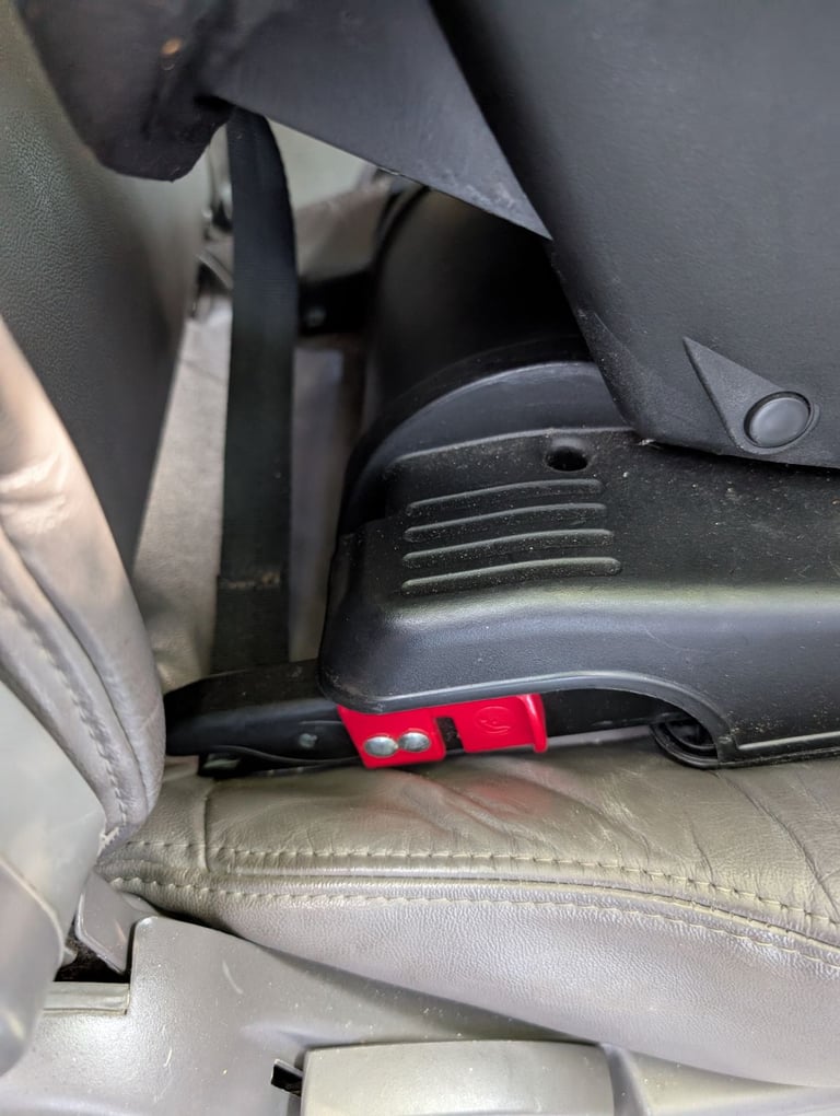 Ilkley bubba car seat and isofix base