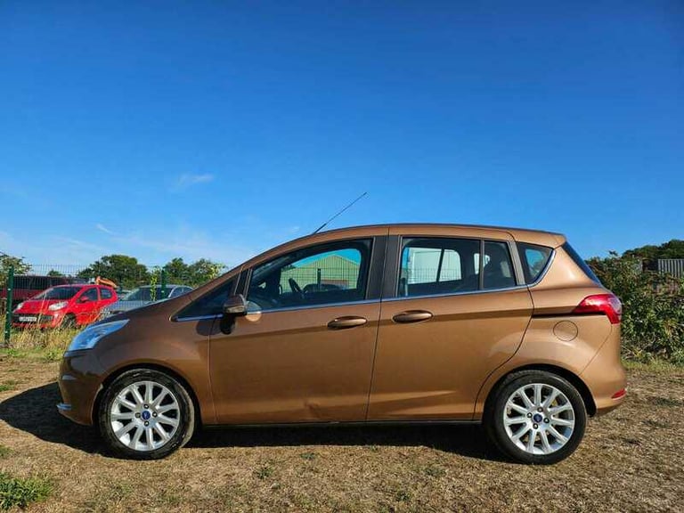 image for Ford B-Max TITANIUM petrol auto automatic hpi clear brown ulez car
