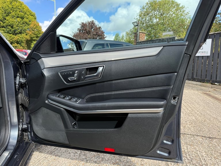 2015 Mercedes-Benz E Class E350 BlueTEC AMG Night Ed Premium 4dr 9G-Tronic SALOON Diesel Automatic