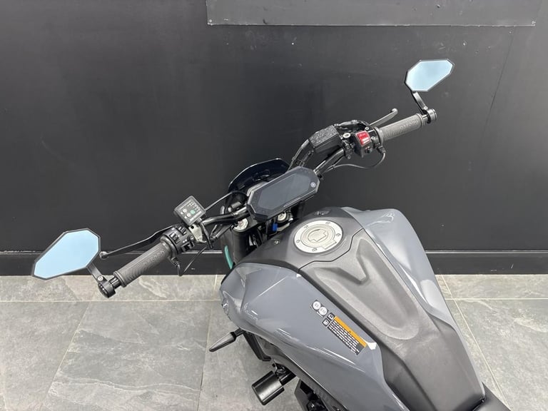YAMAHA MT07 2022