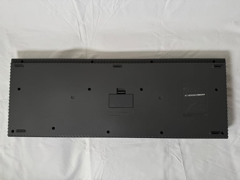 Yamaha Portasound PSS-360 Digital Synthesizer Keyboard