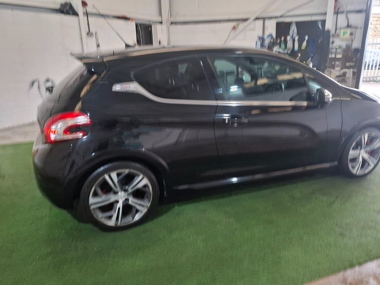 2014 Peugeot 208 1.6 THP GTi 3dr HATCHBACK Petrol Manual