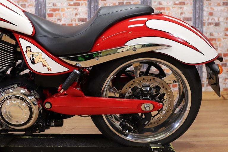 **DEPOSIT TAKEN** VICTORY VEGAS JACKPOT - 1,556 MILES! STUNNING CRUISER