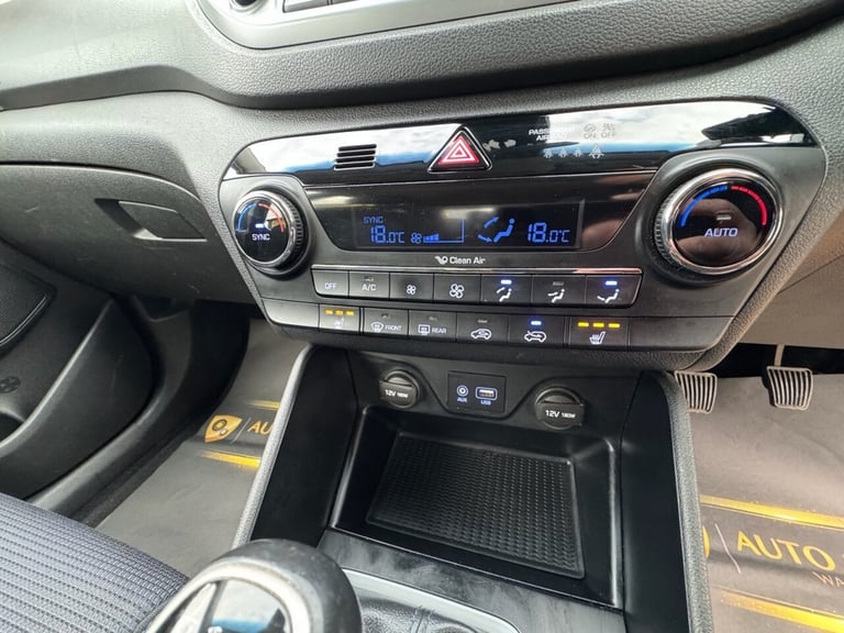 2016 Hyundai TUCSON 1.7 CRDi Blue Drive SE Nav SUV 5dr Diesel Manual Euro 6 (s/s) (116 ps) Diesel...