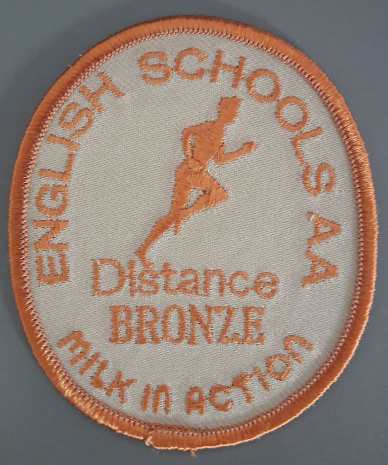 Patch Vintage 1990’s English Schools Athletic Association Distance Bronze Award – post or collect