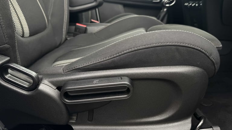 2019 MINI Countryman 1.5 Cooper S E Sport ALL4 PHEV 5dr Auto HATCHBACK PETROL/ELECTRIC Automatic