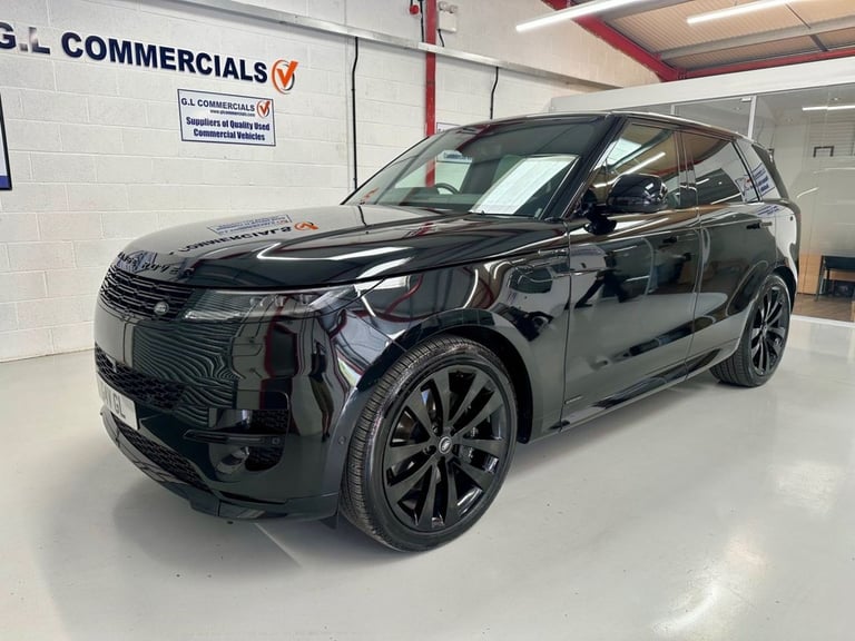 image for 2025 LAND ROVER RANGE ROVER SPORT VAT Q 4.4 P530 V8 AUTOBIOGRAPHY SUV PETROL A