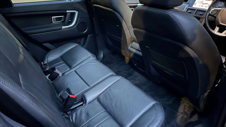 2019 Land Rover Discovery Sport 2.0 Discovery Sport Landmark TD4 Auto 4WD 5dr SUV Diesel Automatic