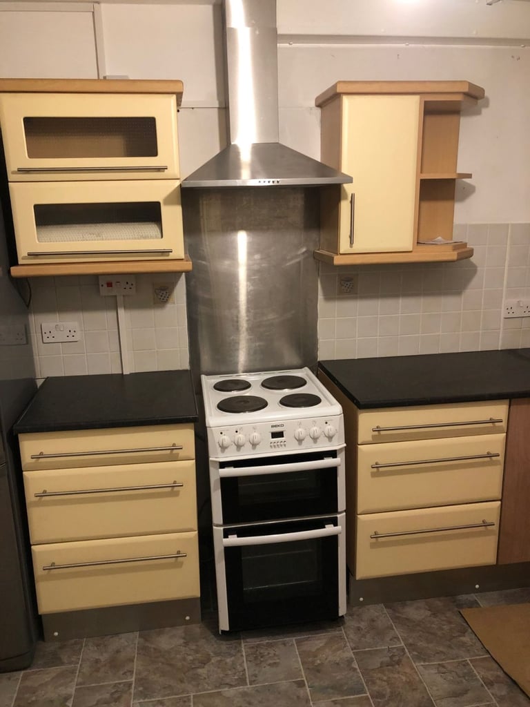 Two Bedroom Flat to Let