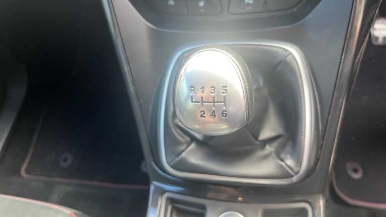 2018 Ford Kuga 1.5 EcoBoost ST-Line 5dr 2WD SUV Petrol Manual