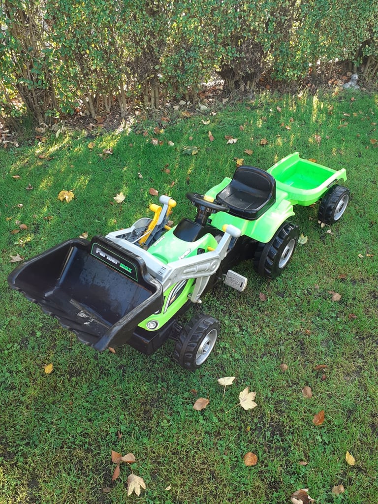 Ride on Tractor and Trailer 