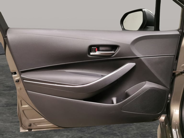 2021 Suzuki Swace 1.8h SZ5 Estate 5dr Petrol Hybrid CVT Euro 6 (s/s) (122 ps) - LANE DEPARTUR Est...
