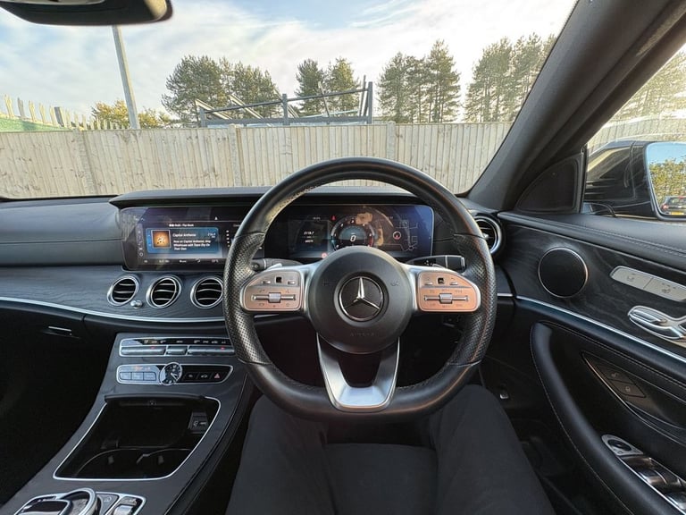2019 Mercedes-Benz E Class E400d 4Matic AMG Line Premium 4dr 9G-Tronic SALOON DIESEL Automatic