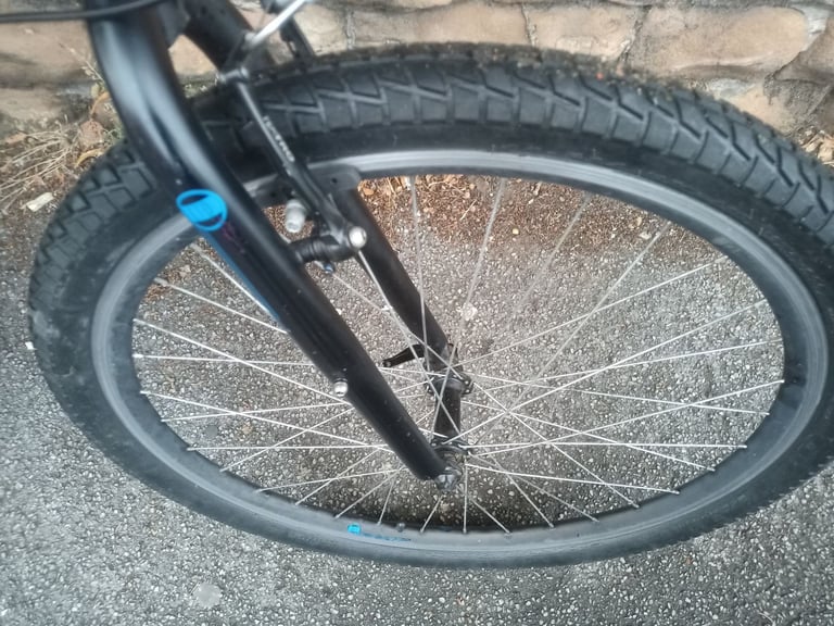 Carrera AXLE Limited Edition 650b / 27.5-inch wheels Rigid Mountain Commuter Bike