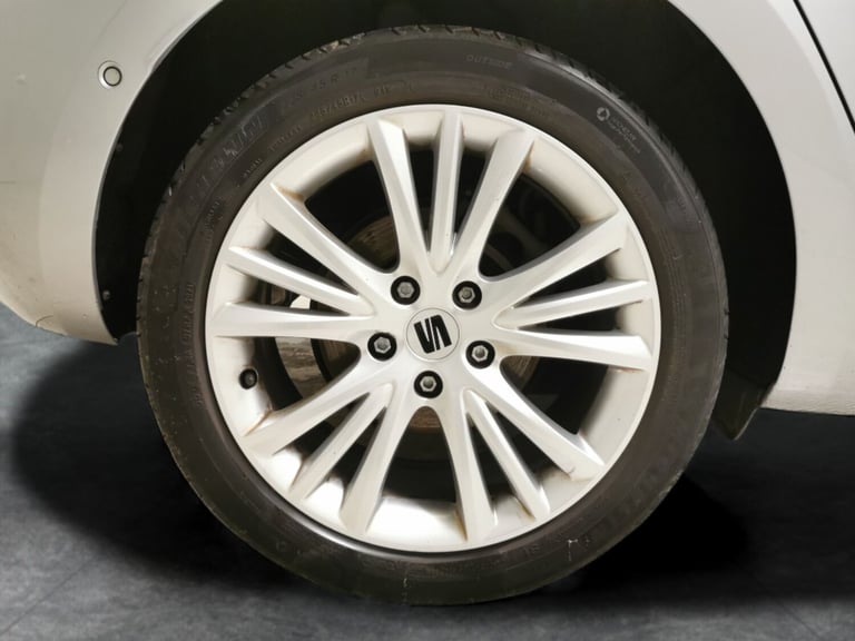 2021 SEAT Leon 1.0 TSI EVO SE Dynamic 5dr HATCHBACK PETROL Manual