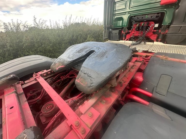 DAF TRUCKS XF105 460 6 X 2 Tractor Unit