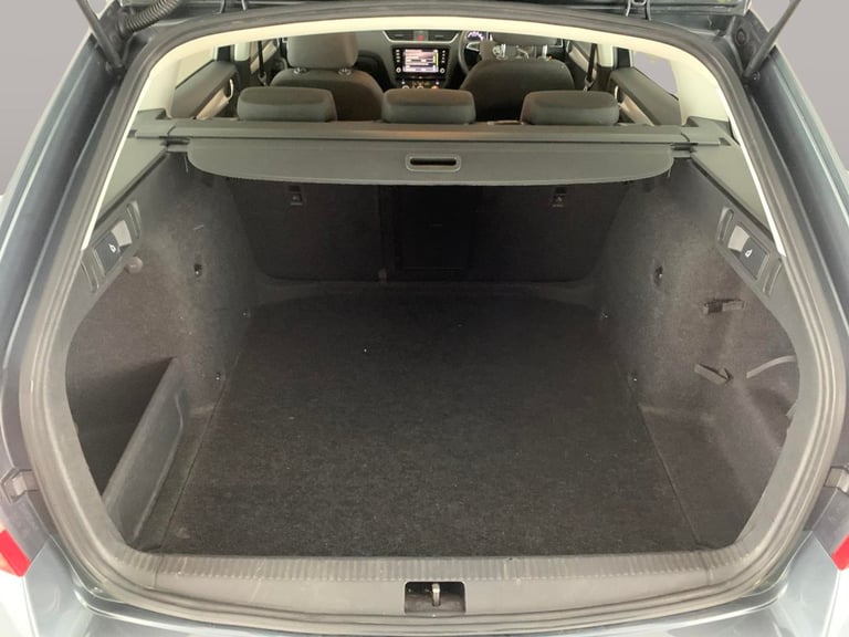 2020 Skoda Octavia 1.6 TDI SE Technology Estate 5dr Diesel Manual Euro 6 (s/s) (115 ps) - DRIV Es...