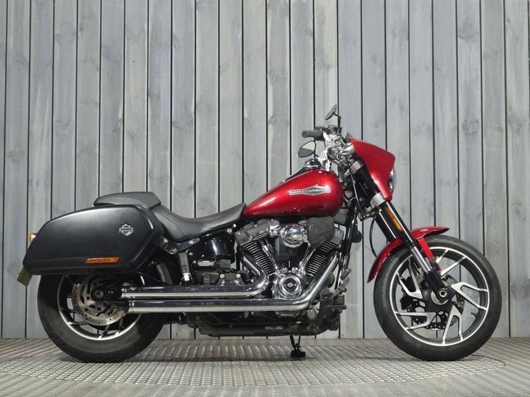 2019 19 HARLEY-DAVIDSON SOFTAIL FLSB SPORT GLIDE 1745