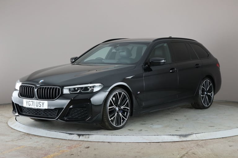 image for 2021 BMW 5 Series 520d MHT M Sport 5dr Step Auto ESTATE DIESEL Automatic
