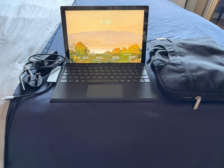 image for Microsoft Surface Pro 7 Intel i7 16GB RAM 256GB SSD