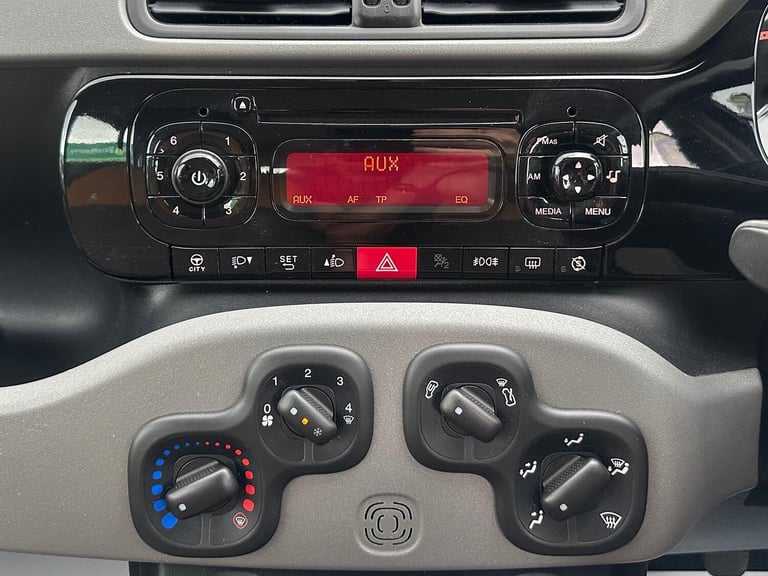 FIAT PANDA 0.9 TwinAir 4x4 Hatchback 5dr Petrol Manual Euro 6 (s/s) (85 bhp)