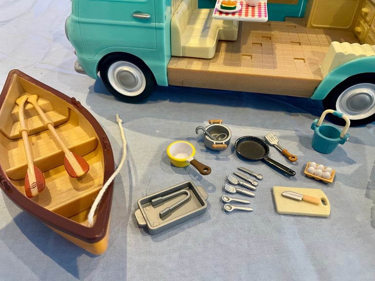 Sylvanian Families Campervan and more