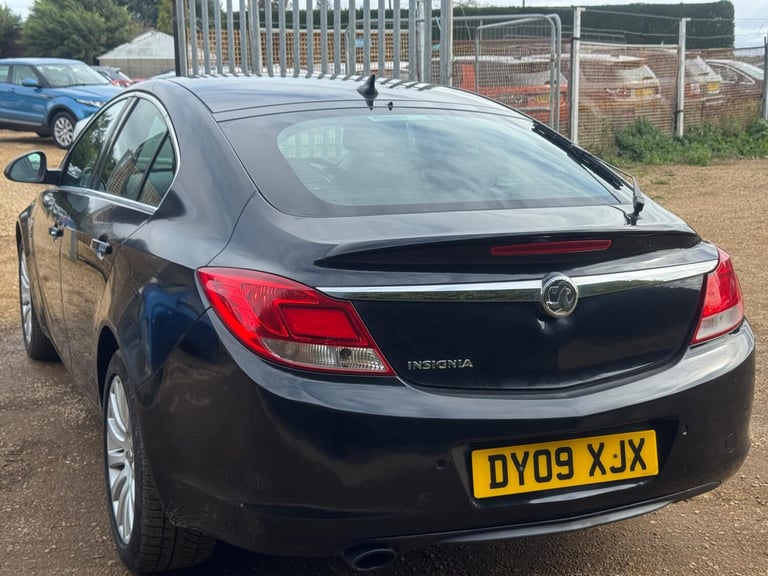 2009 Vauxhall Insignia 1.8 16V Elite Nav Euro 5 5dr HATCHBACK Petrol Manual