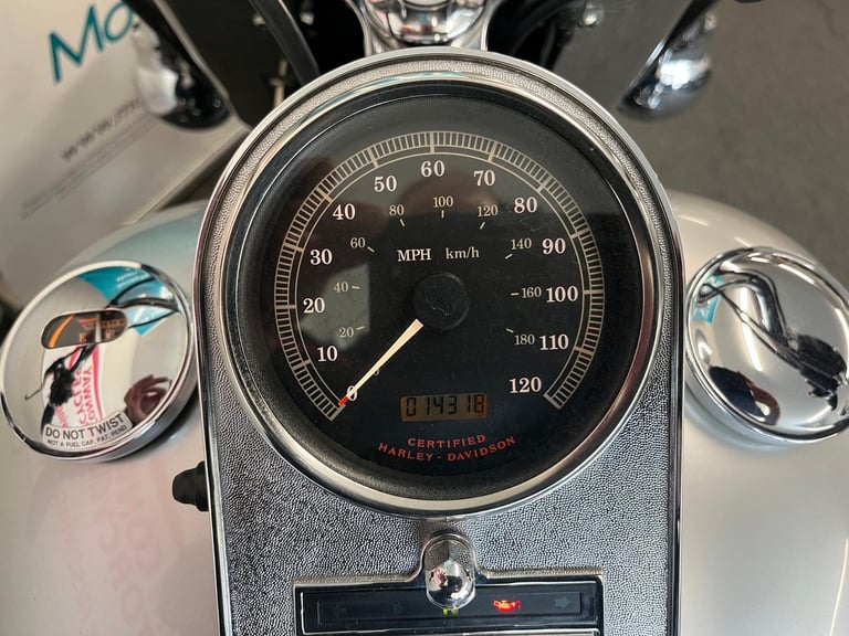 HARLEY DAVIDSON FLSTCI HERITAGE SOFTAIL CLASSIS 100th ANN, 14,318 MILES, £8495