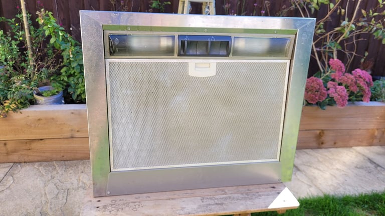 Neff stainless steel extraction canopy 