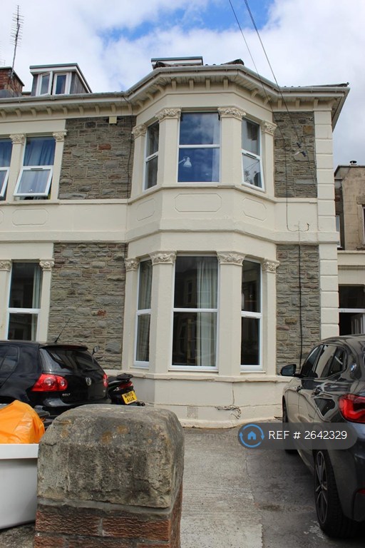 1 bedroom flat in Belvoir Road, Bristol, BS6 (1 bed) (#2642329)