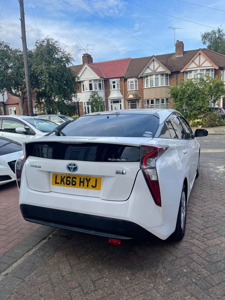 Toyota Prius Available for Rent 