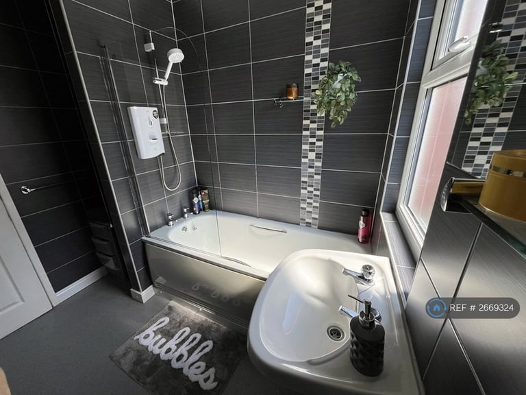 3 bedroom house in Brookdale Road, Liverpool, L15 (3 bed) (#2669324)