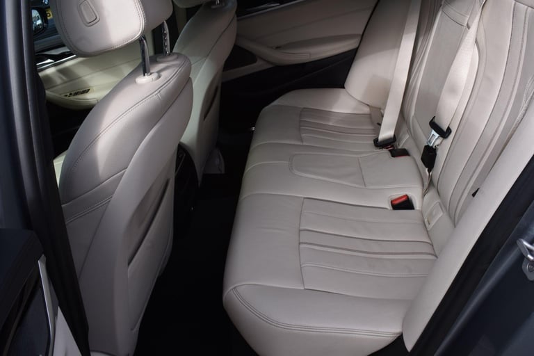 2017 BMW 5 Series 2.0 520d M Sport Auto Euro 6 (s/s) 4dr Diesel