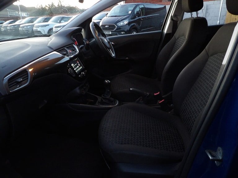 2019 Vauxhall Corsa 1.4 Design 5dr HATCHBACK PETROL Manual