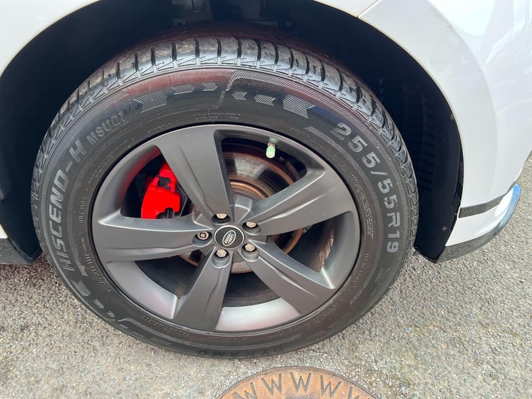 2017 Land Rover Range Rover Velar 2.0 D180 R-Dynamic S Auto 4WD Euro 6 (s/s) 5dr ESTATE Diesel Au...