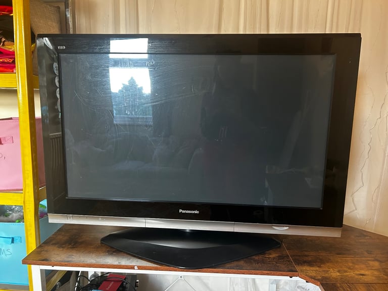42 inch Plasma Panasonic Viera TV