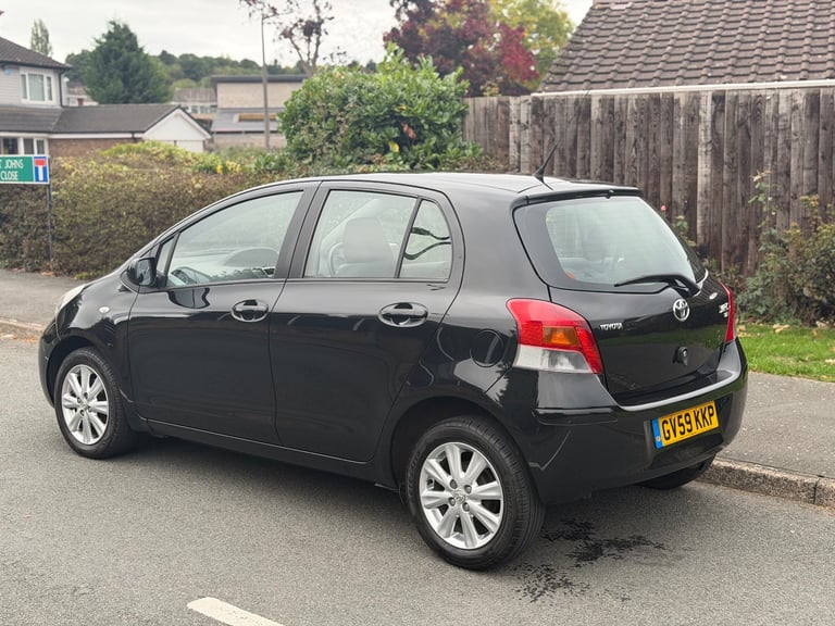 Toyota Yaris | 1.3 Petrol | 97k Miles | FSH | MOT Sep 26 | ULEZ