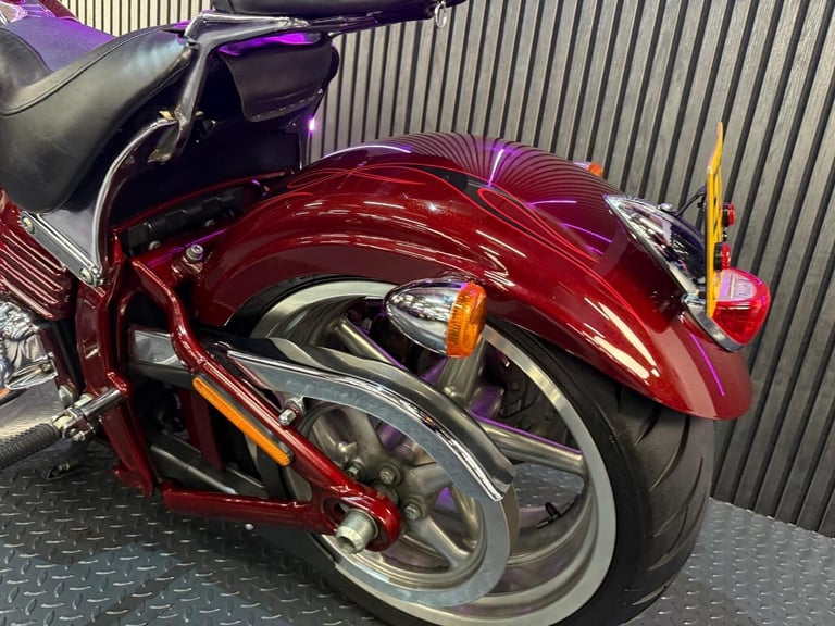 2009 Harley-Davidson Softail 1584 FXCWC Rocker C