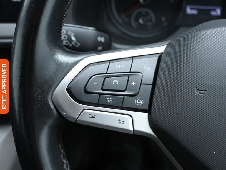 2021 Volkswagen Transporter 2.0 TDI T30 Highline Kombi Double Cab 5dr Diesel Manual FWD SWB Euro ...