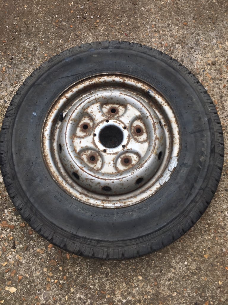 Wheel tyre 