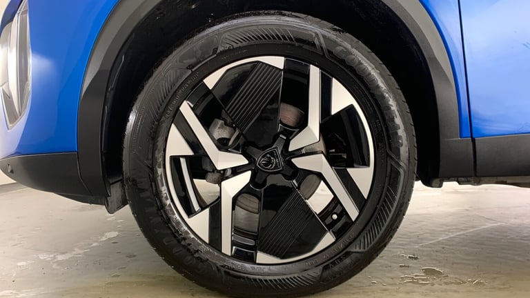 2024 Peugeot 2008 1.2 PureTech GT SUV 5dr Petrol EAT Euro 6 (s/s) (130 ps) SUV Petrol Automatic