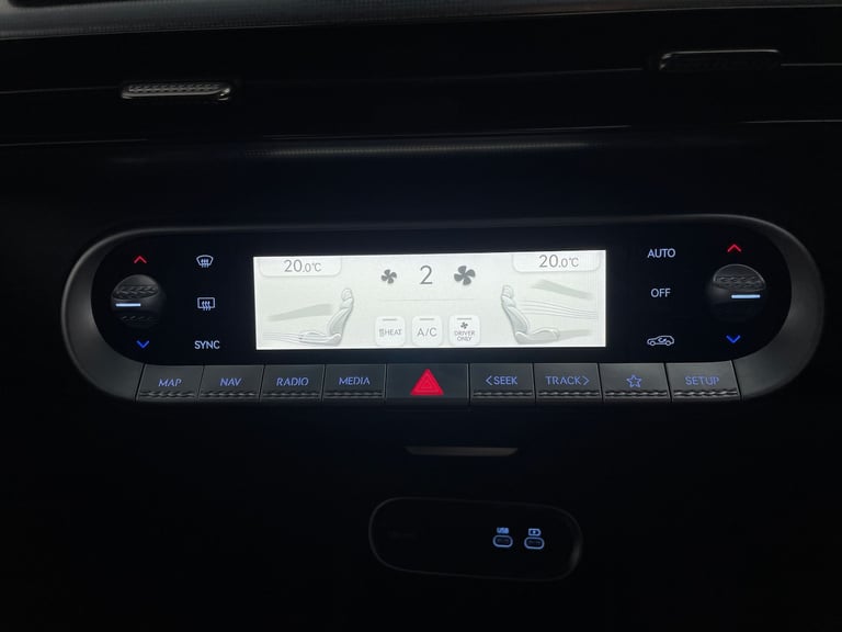 2022 Genesis GV60 77.4kWh Premium SUV 5dr Electric Auto (229 ps) - LED - REVERSE CAM - NAV Suv El...