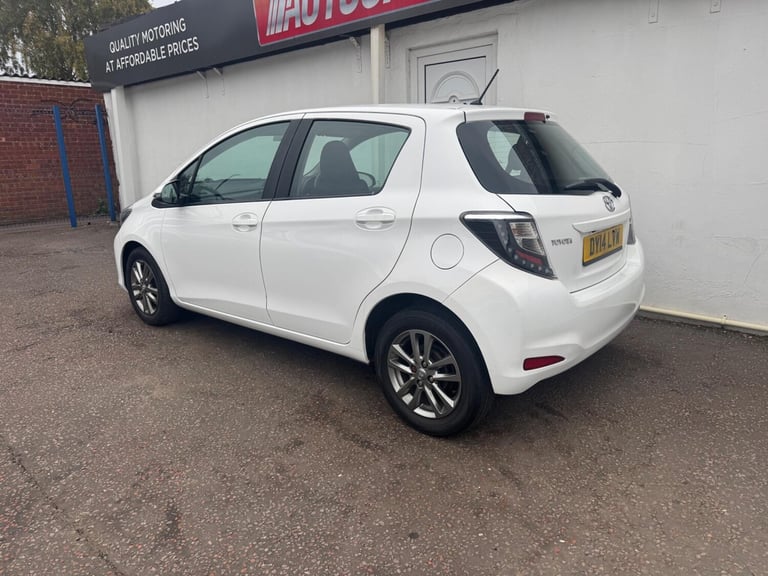 2014 Toyota Yaris 1.0 VVT-i Icon Plus Euro 5 5dr HATCHBACK Petrol Manual